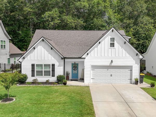210 South Ridge, Senoia, GA 30276