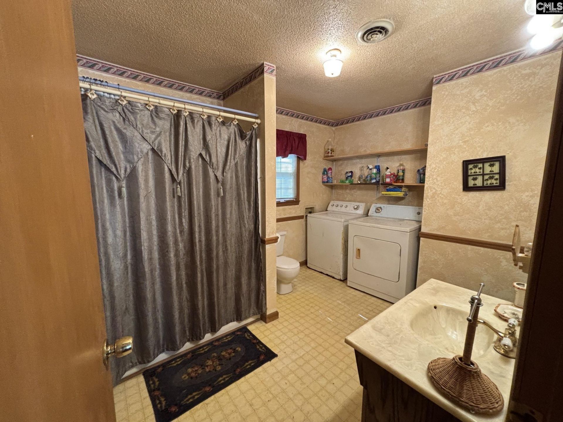 518 Valley 1 Drive  Photo 22
