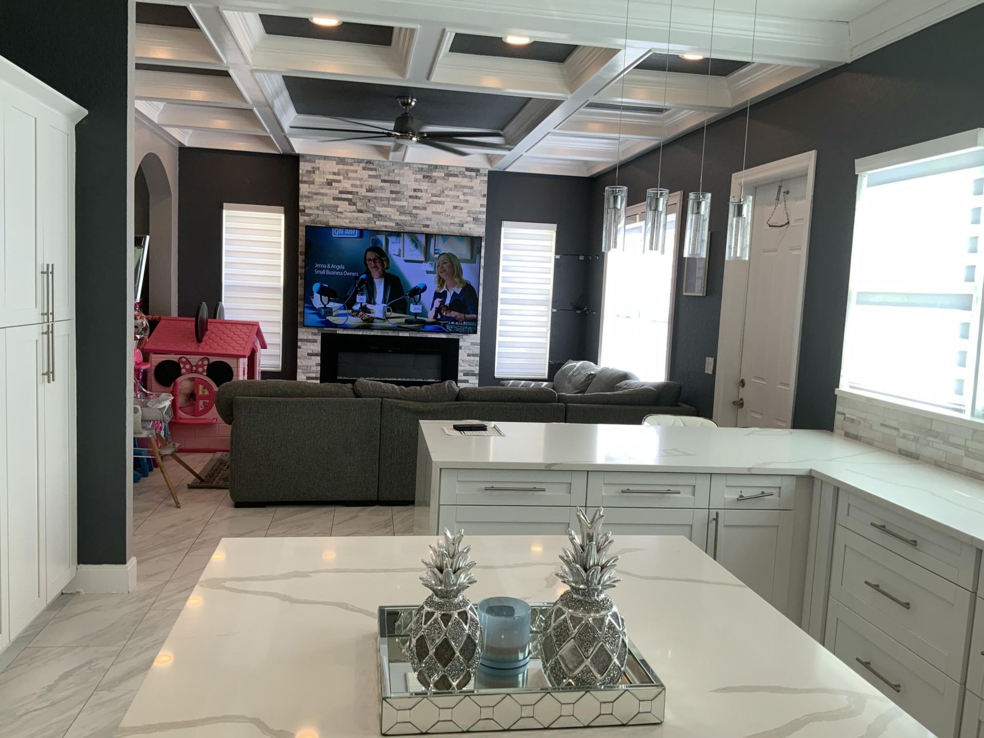 7082 Aliso Avenue, West Palm Beach, FL 33413 Photo