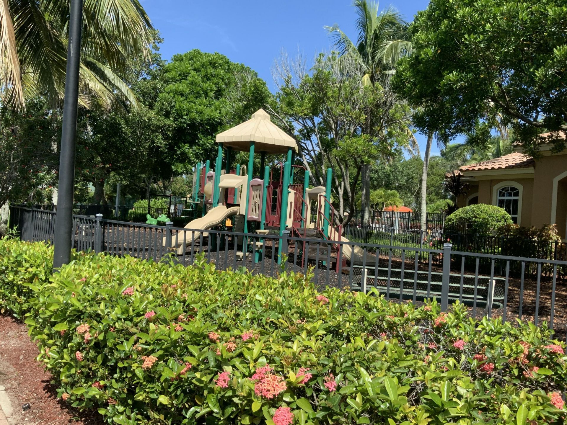 7082 Aliso Avenue, West Palm Beach, FL 33413 Photo