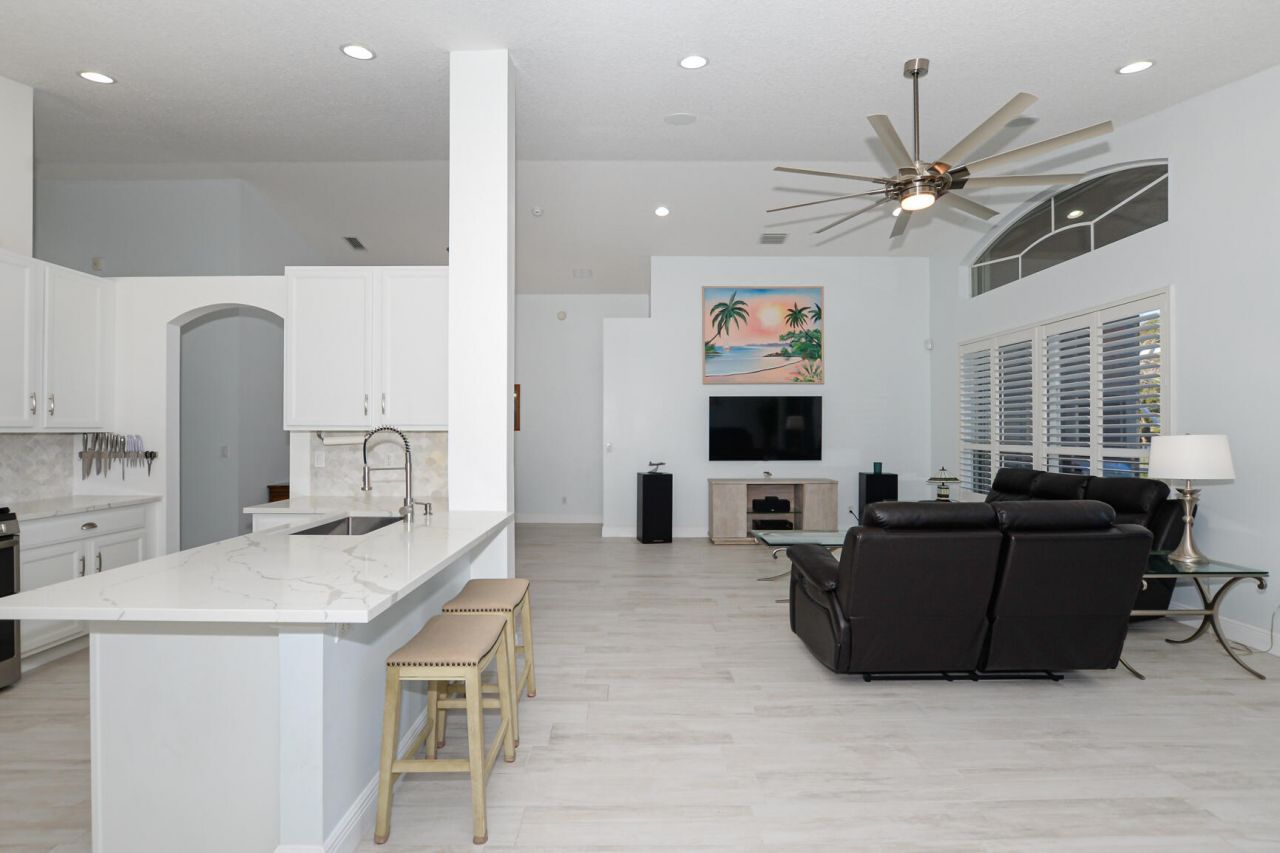 1039 SE Westminster Place, Stuart, FL 34997 Photo