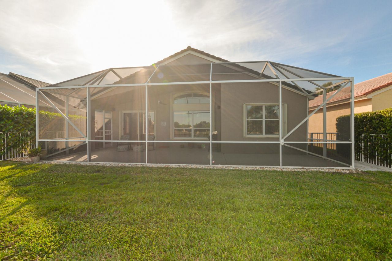 1039 SE Westminster Place, Stuart, FL 34997 Photo