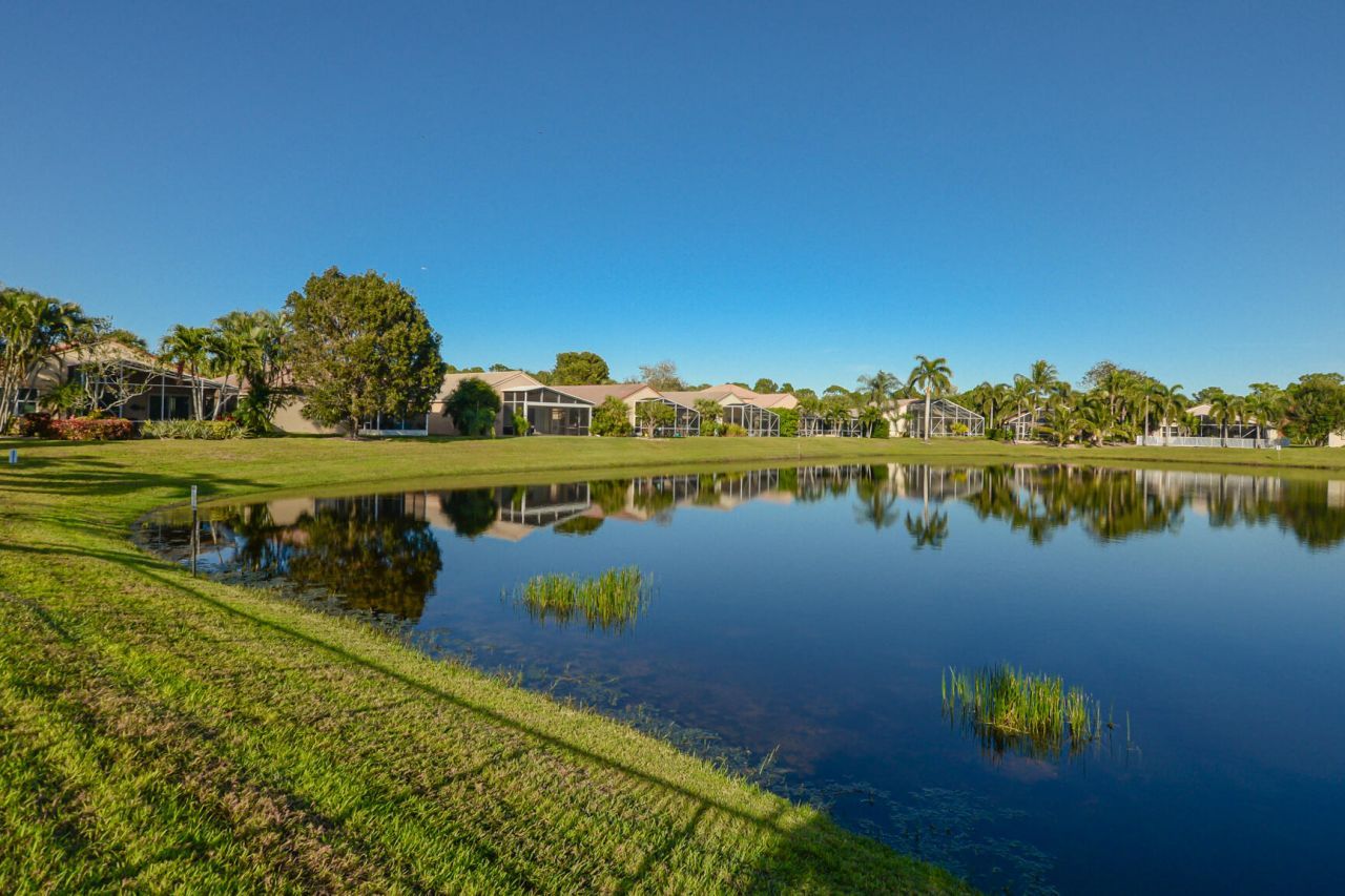 1039 SE Westminster Place, Stuart, FL 34997 Photo