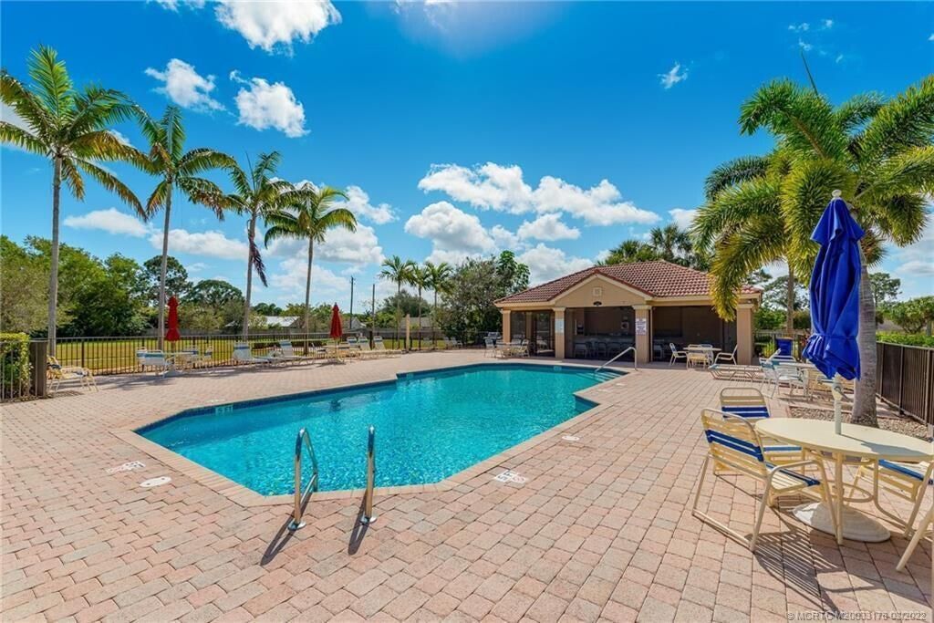 1039 SE Westminster Place, Stuart, FL 34997 Photo