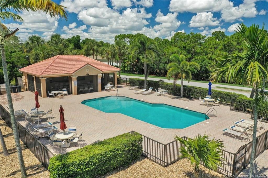 1039 SE Westminster Place, Stuart, FL 34997 Photo