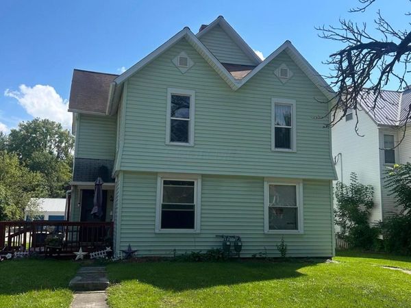 514 W Bucyrus Street , Unit 514-516, Crestline, OH 44827