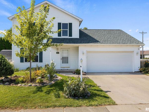 1411 WHITE HORSE Trail, Metamora, IL 61548
