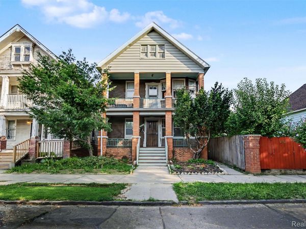 6850 Bulwer Street, Detroit, Mi 48210