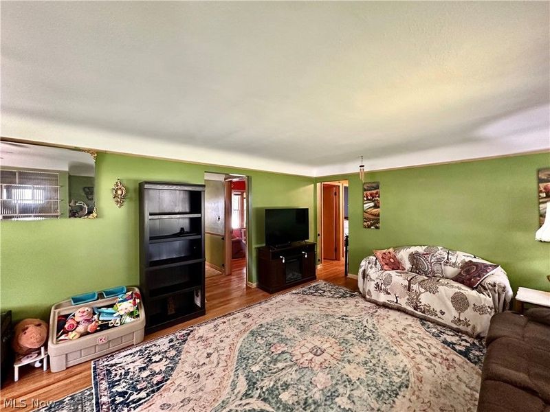 9513 Alexander Road , Garfield Heights, OH 44125 Photo 13