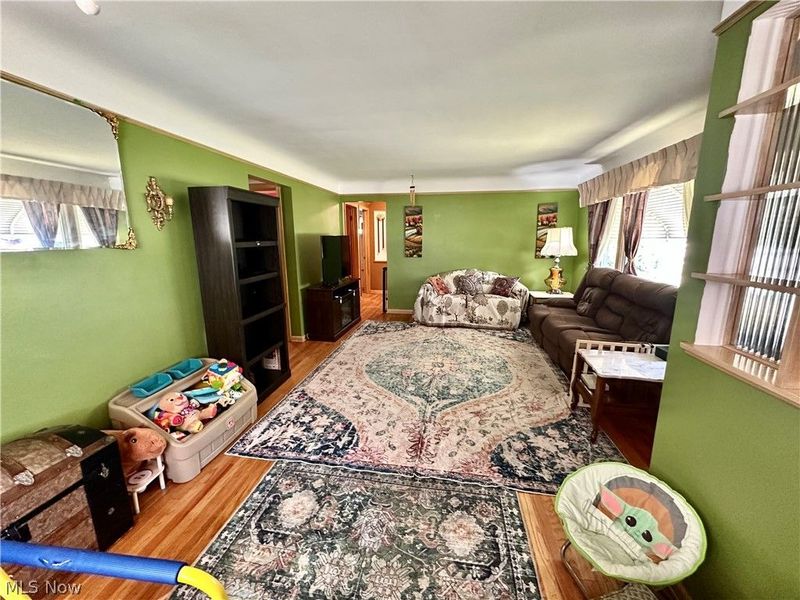 9513 Alexander Road , Garfield Heights, OH 44125 Photo 15