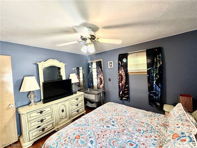 9513 Alexander Road , Garfield Heights, OH 44125 Photo 21