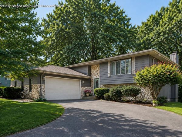 186 Wexford Road, Valparaiso, IN 46385
