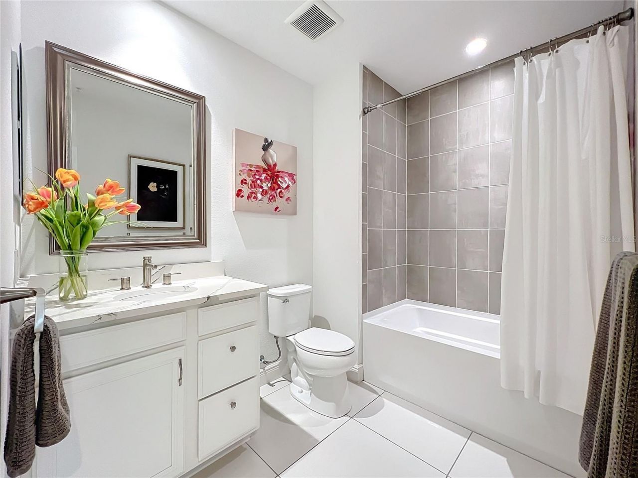 10530 Boardwalk Loop, Unit 304, Bradenton, FL 34202 Photo