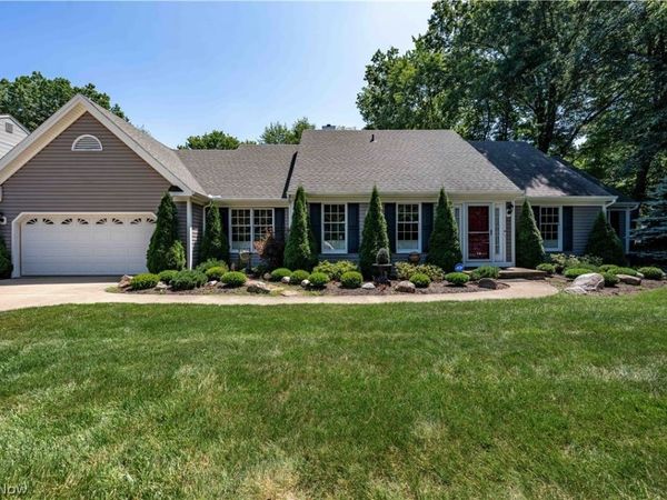 389 Jaycox Road , Avon Lake, OH 44012