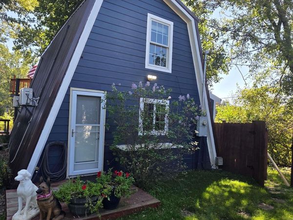 7300 S Hudson Road, Hudson, IA 50643