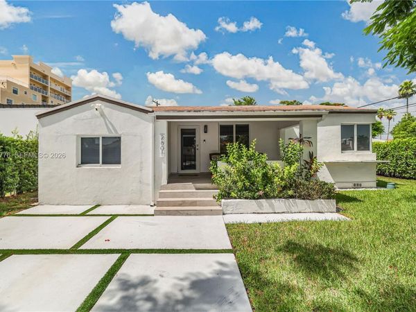 2801 NW 6th St, Miami, FL 33125