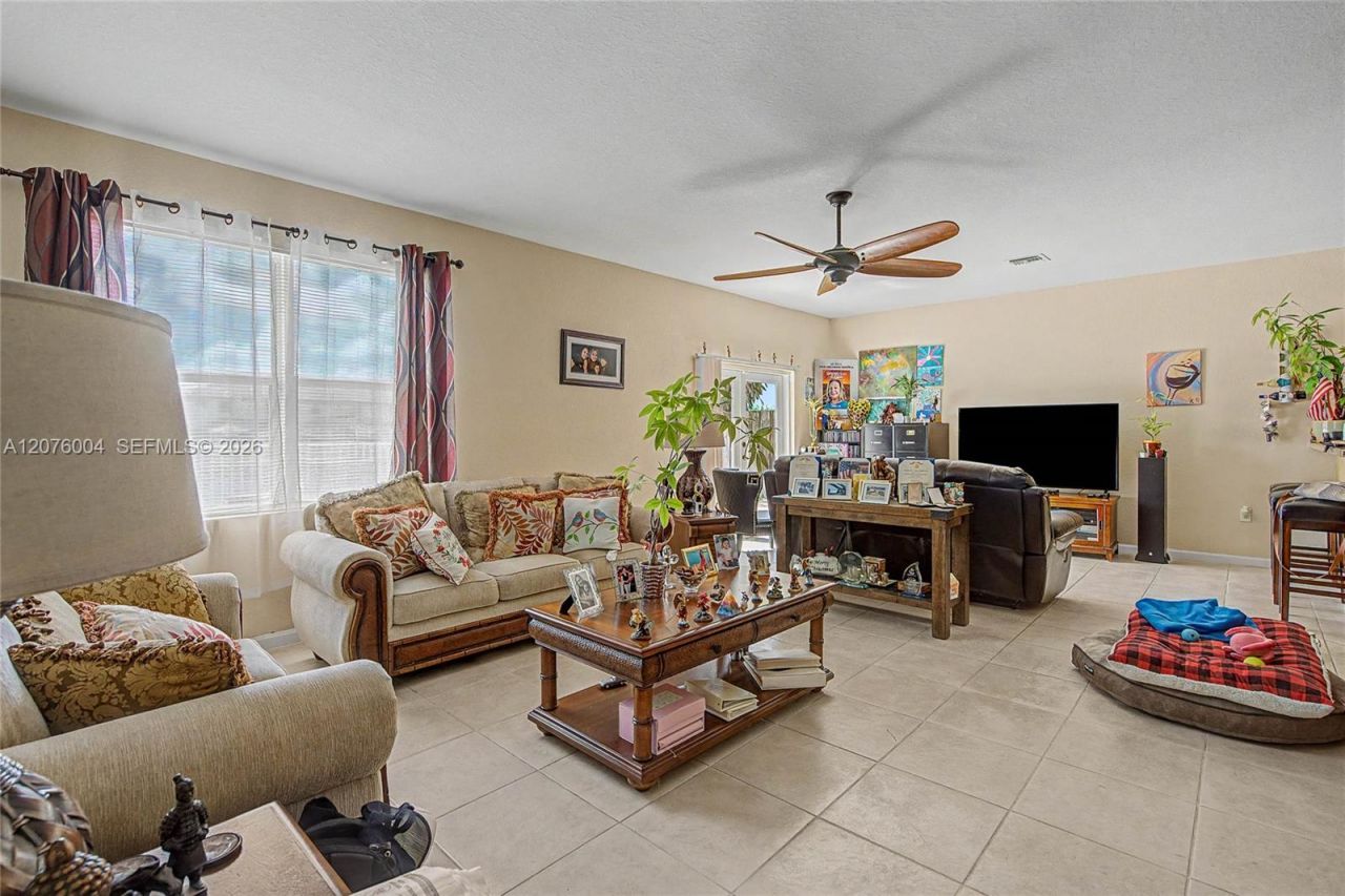 527 SE 31st Ave , Homestead, FL 33033 Photo