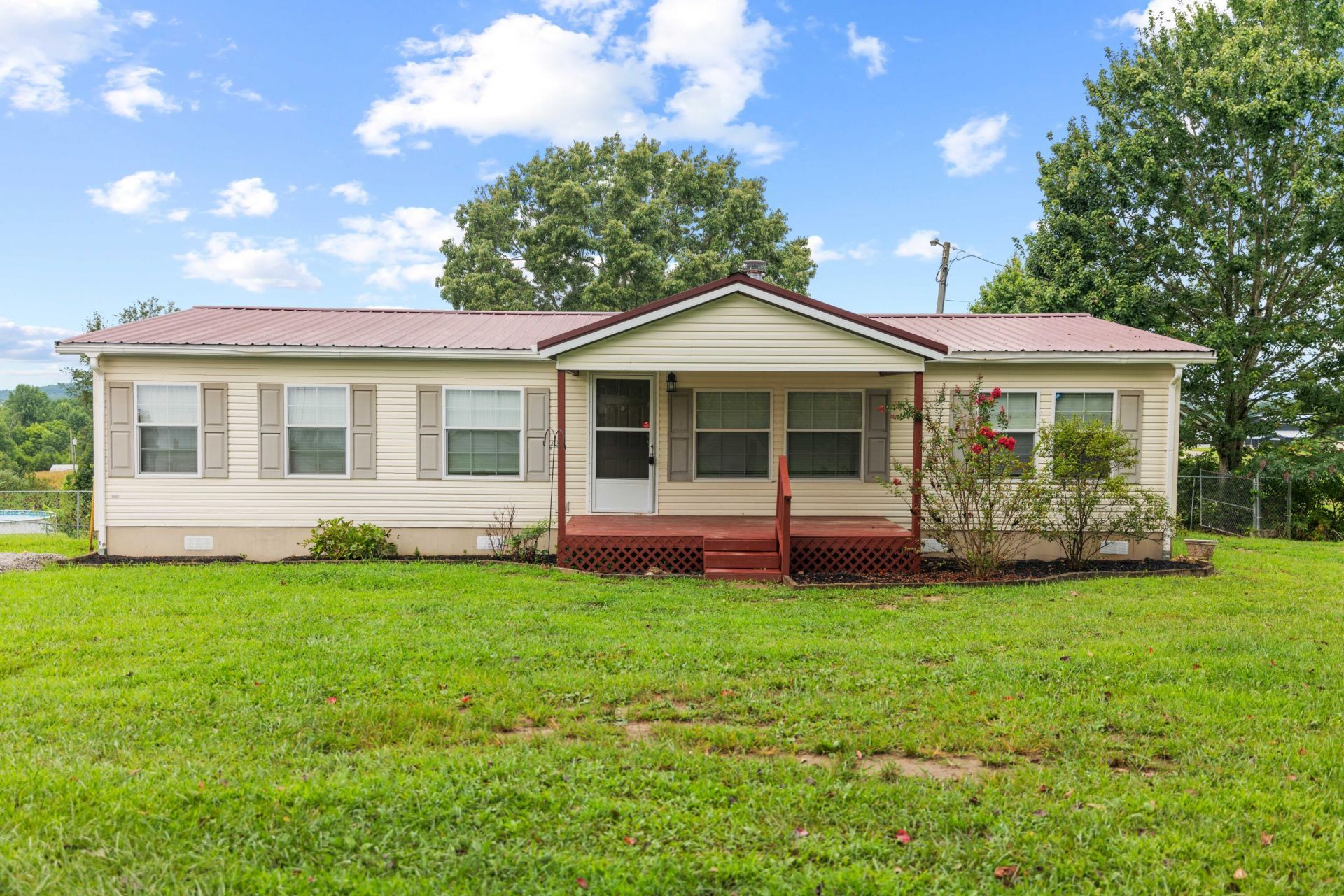 21 Louis Waddle Road, Science Hill, KY 42553 Main Photo