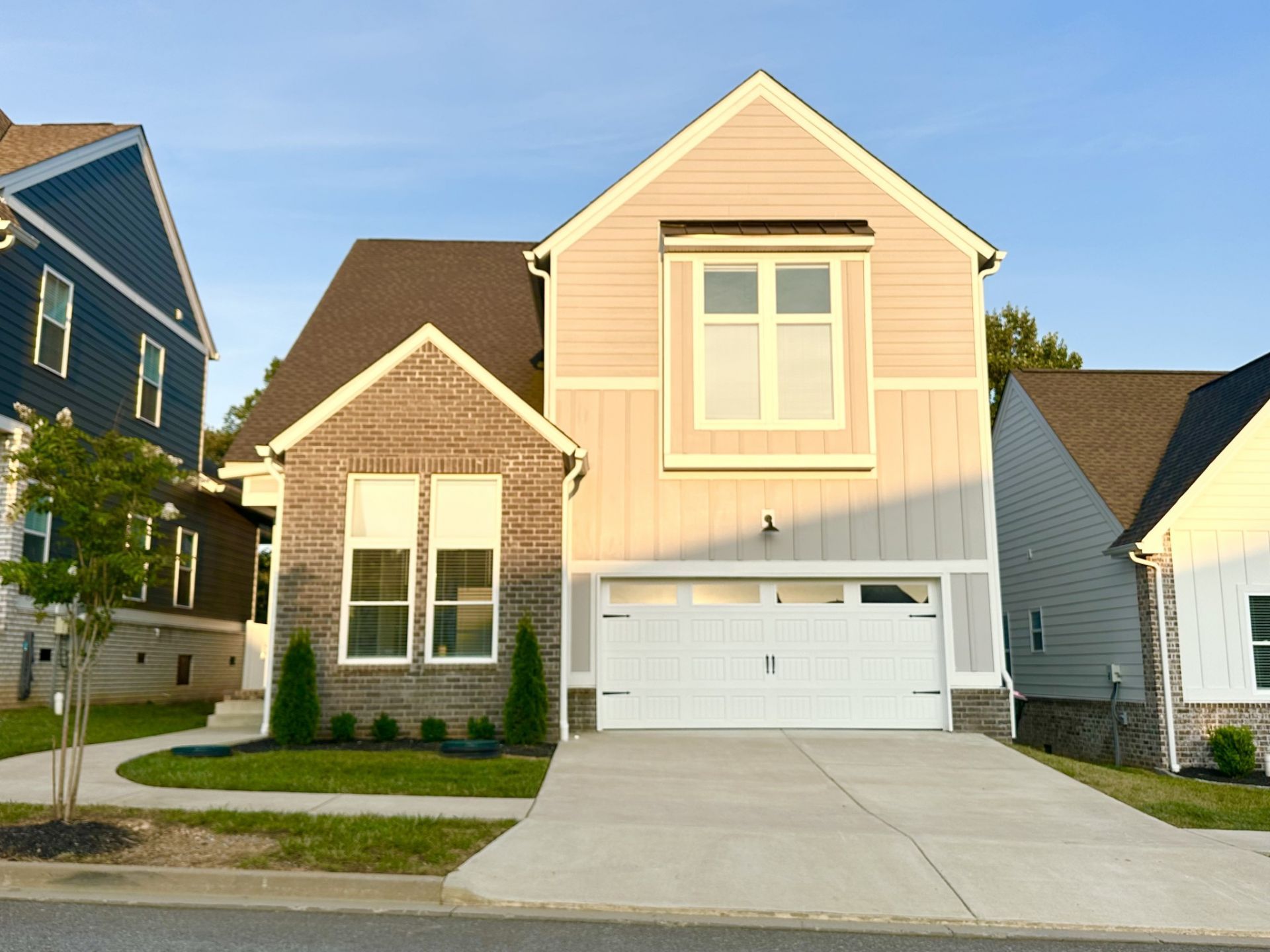 493 Centre St, Pleasant View, TN 37146 Main Photo