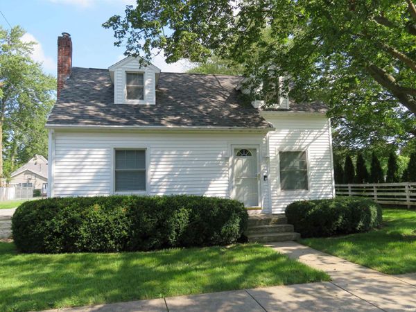 1205 Hickory Street, Goshen, IN 46526