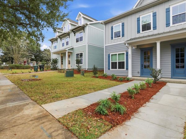4101 FOUR OAKS Boulevard, Tallahassee, FL 32311