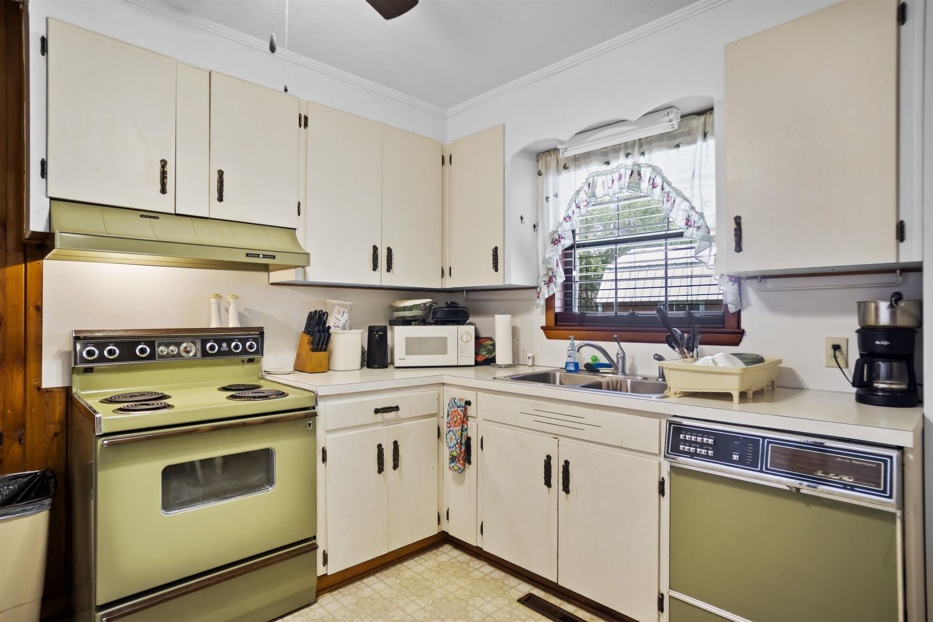 16478 SW Mimosa Street , Blountstown, FL 32424 Photo