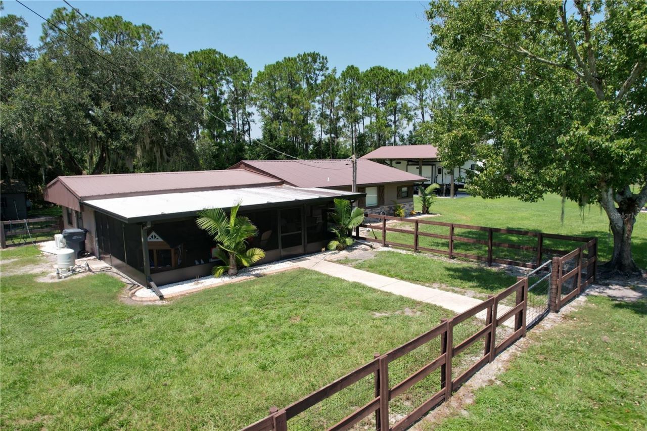 2026 Holy Cow Road, Polk City, FL 33868 Photo