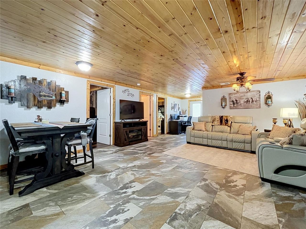 2026 Holy Cow Road, Polk City, FL 33868 Photo