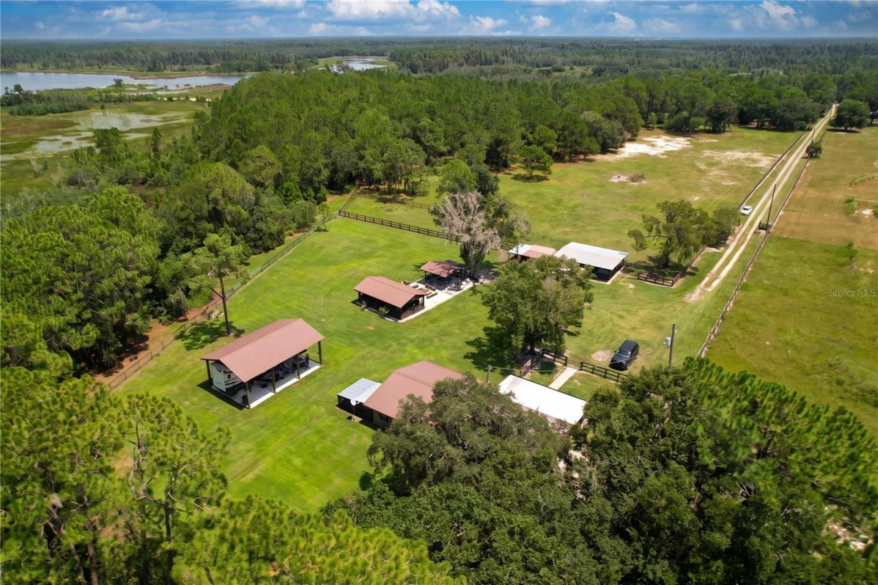 2026 Holy Cow Road, Polk City, FL 33868 Photo