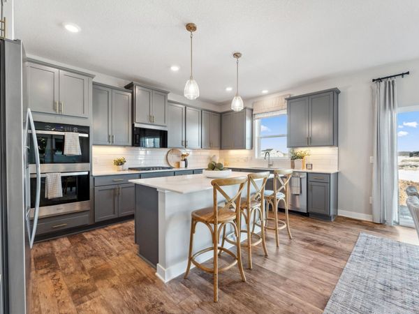 4925 Blake Way , Woodbury, MN 55129