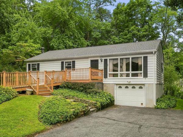 9 Michelle Drive, Newburgh, NY 12550