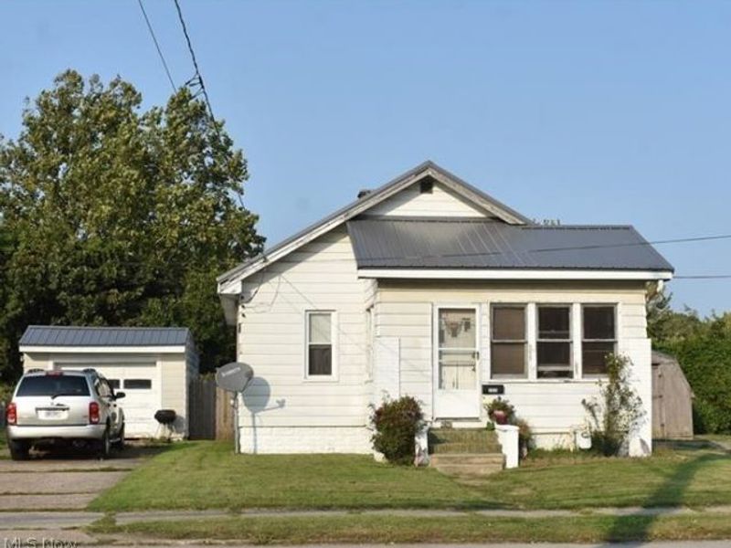 2828 Lake Avenue , Ashtabula, OH 44004 Photo 4