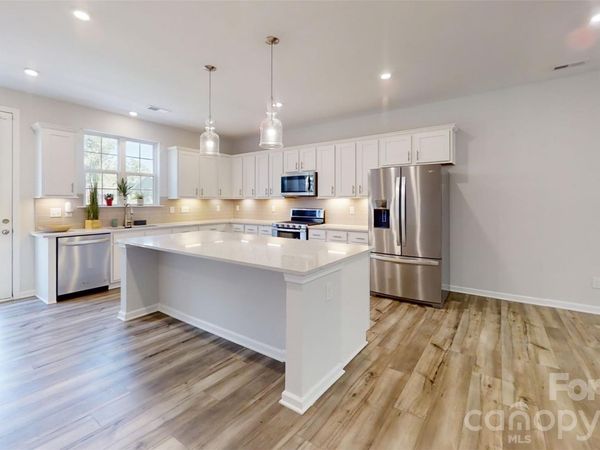 4310 Reed Creek Drive, Sherrills Ford, NC 28673