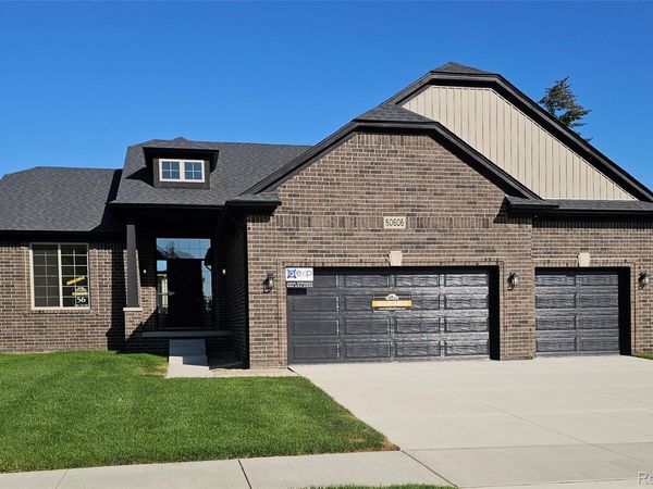 50606 MISTWOOD Drive, Macomb Township, Mi 48042