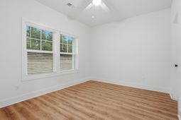 205 Shadowbrook Way photo 4