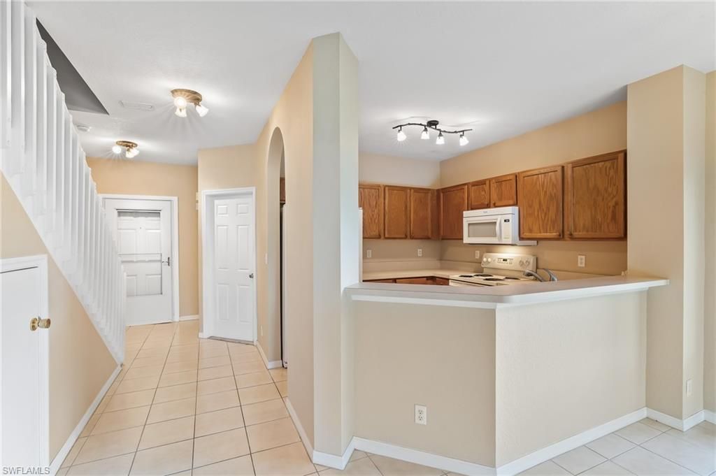 10059 Poppy Hill Dr , Fort Myers, FL 33966 Photo