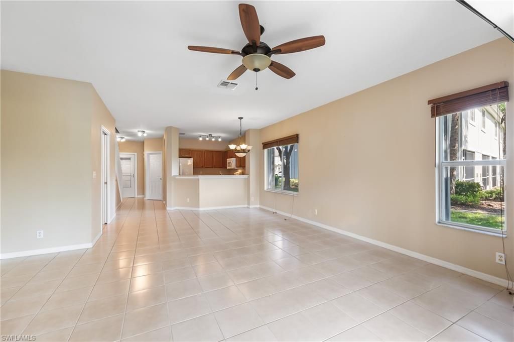 10059 Poppy Hill Dr , Fort Myers, FL 33966 Photo
