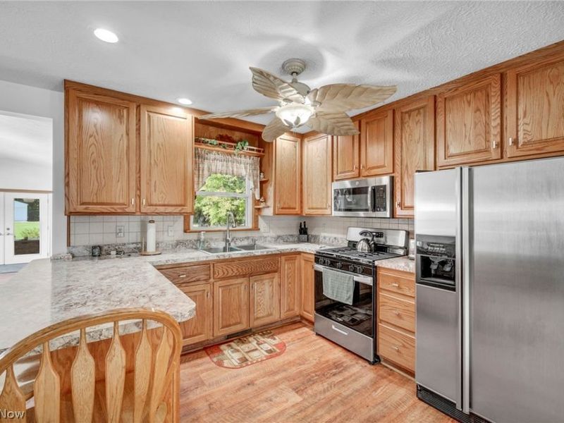 2737 Highline Drive, Mogadore, OH 44260 Photo 14