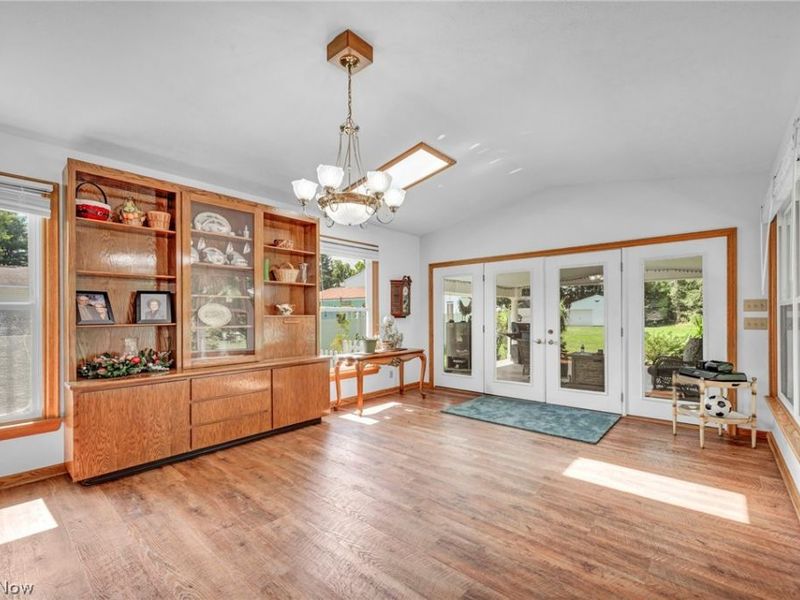 2737 Highline Drive, Mogadore, OH 44260 Photo 8