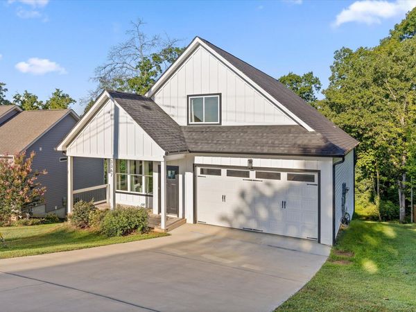 3367 Northrop Street, Lupton City, TN 37351