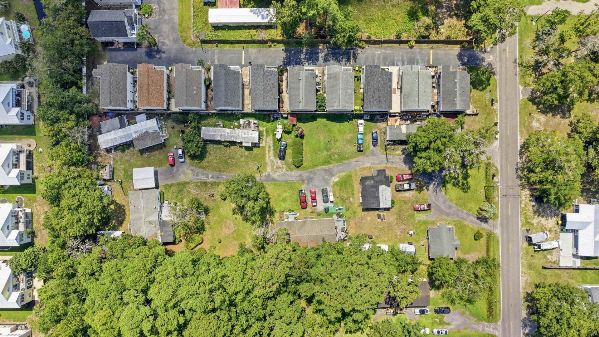 572 Schooner Ct. Photo 15