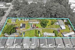 572 Schooner Ct. photo 4