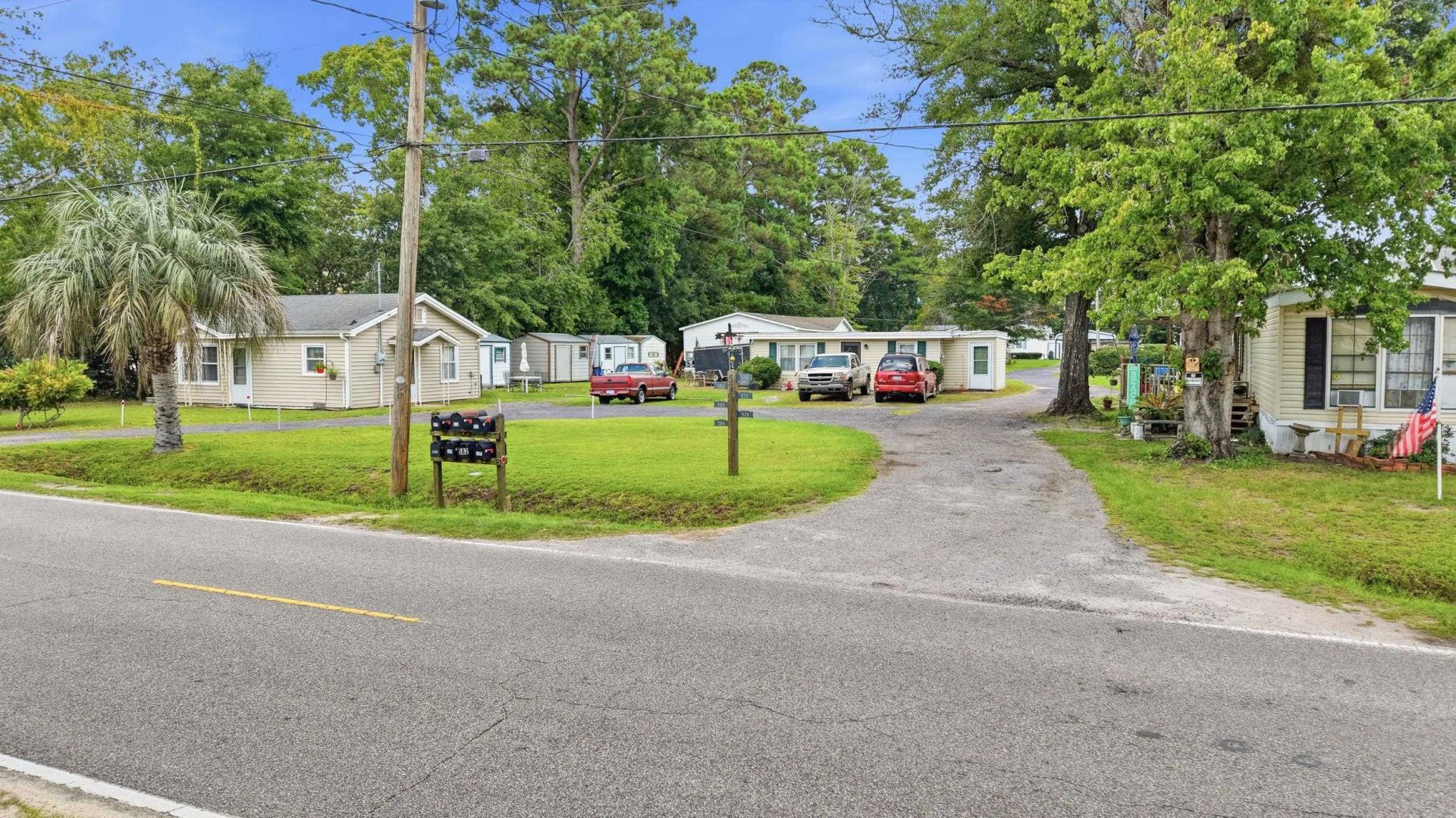 572 Schooner Ct. Photo 7