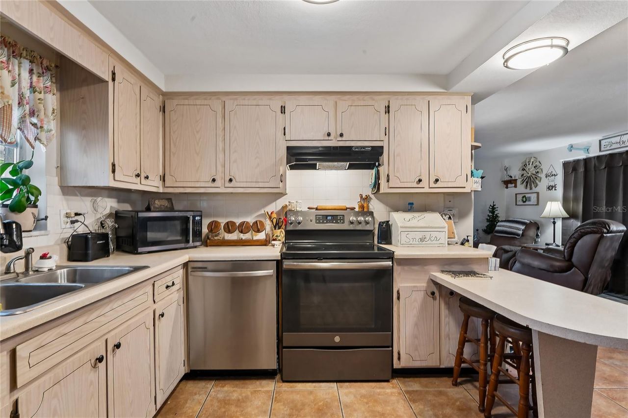 7106 Palisade Drive , Port Richey, FL 34668 Photo
