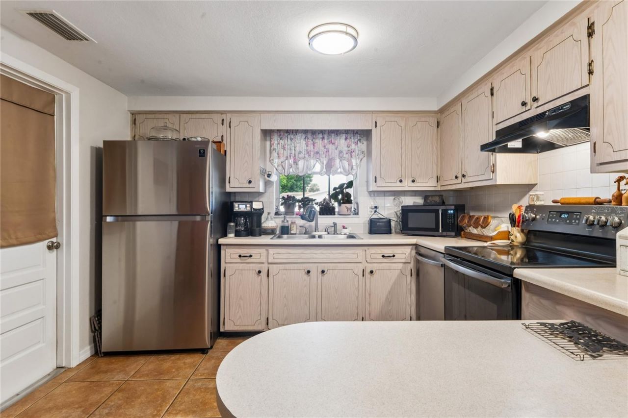7106 Palisade Drive , Port Richey, FL 34668 Photo