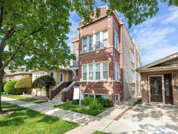 2531 Elmwood Avenue, Berwyn, IL 60402