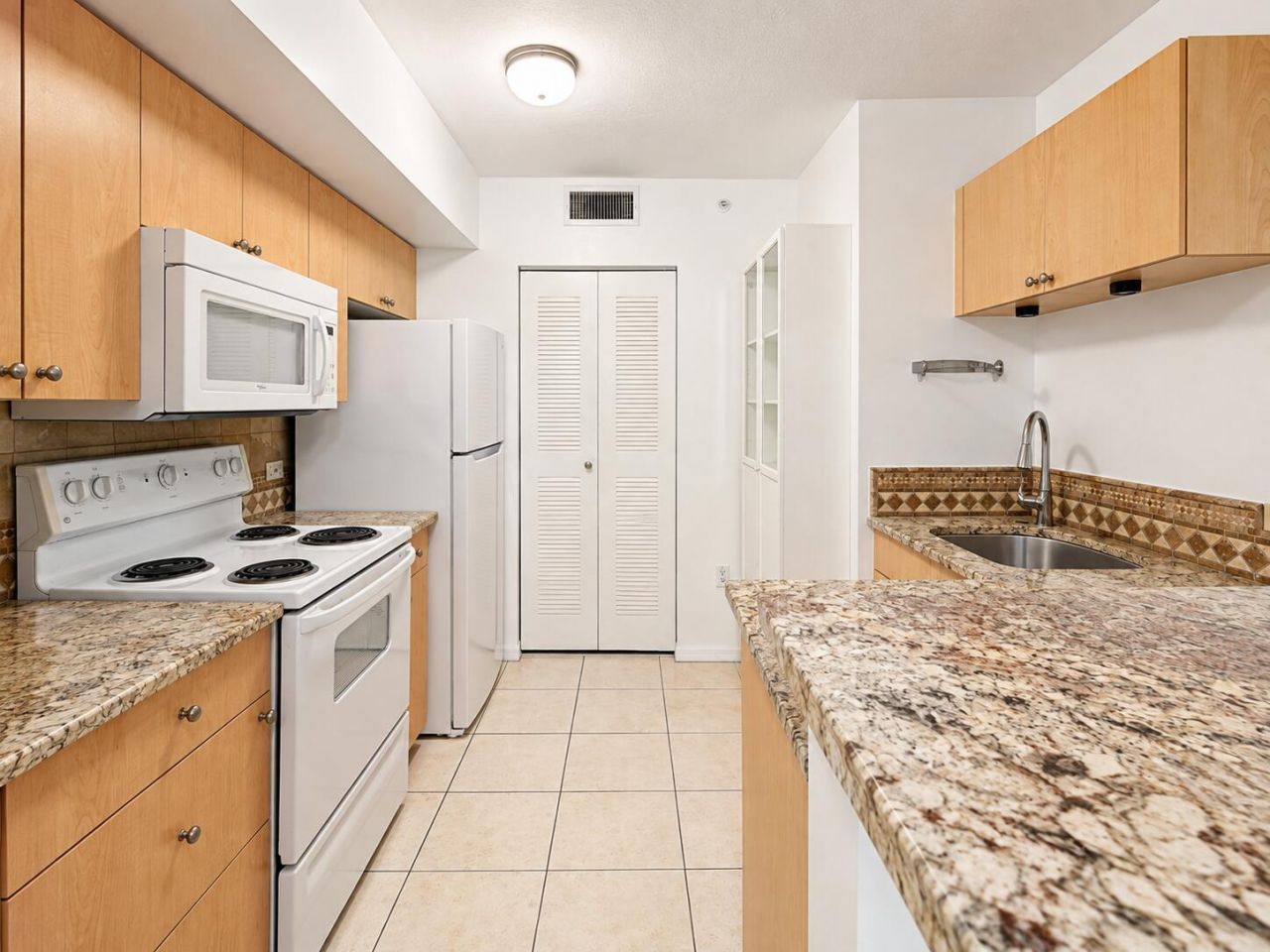 106 Villa Circle, Unit 106, Boynton Beach, FL 33435 Photo