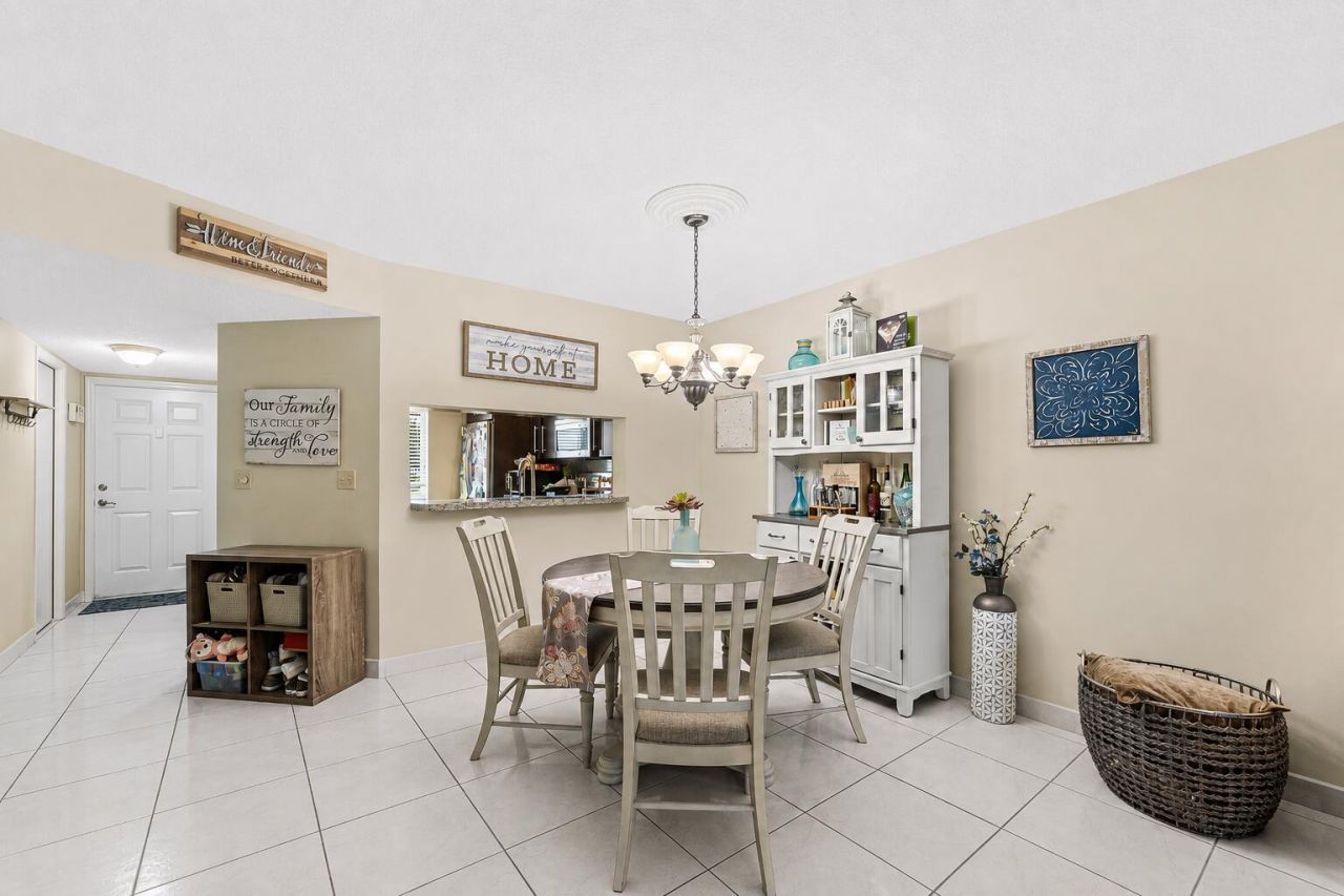 6351 Walk Circle, Boca Raton, FL 33433 Photo