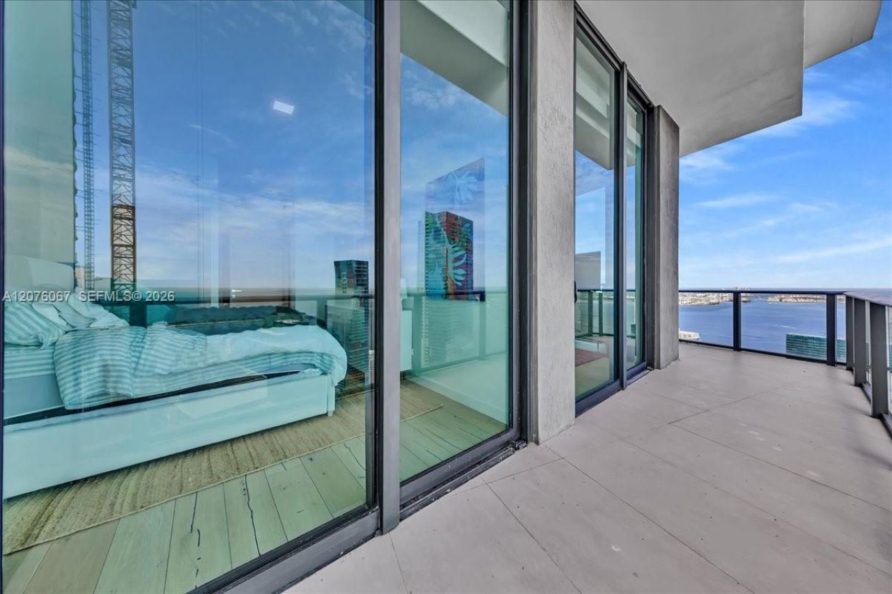 1300 SE Miami Ave, Unit UPH3, Miami, FL 33130 Photo