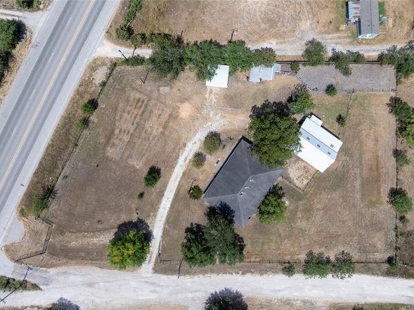 2481 Highway 21 W, Dale, TX 78616